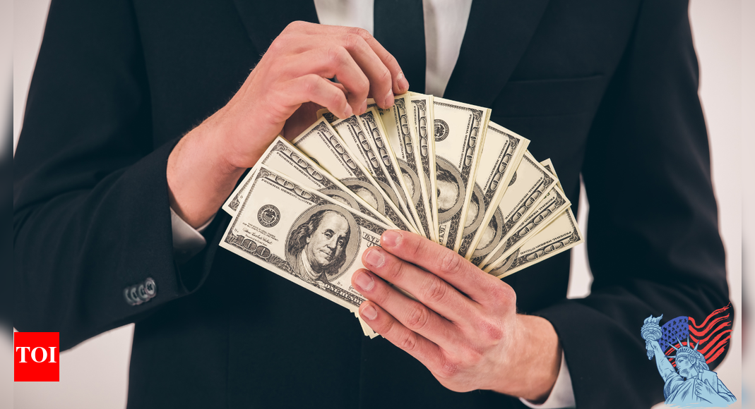 Billionaire Ray Dalio Claims U.S. Economy Relies on the 1%, Billionaire Ray Dalio Claims U.S. Economy Relies on the 1%, with Just Three States Boosting Its GDP | Business