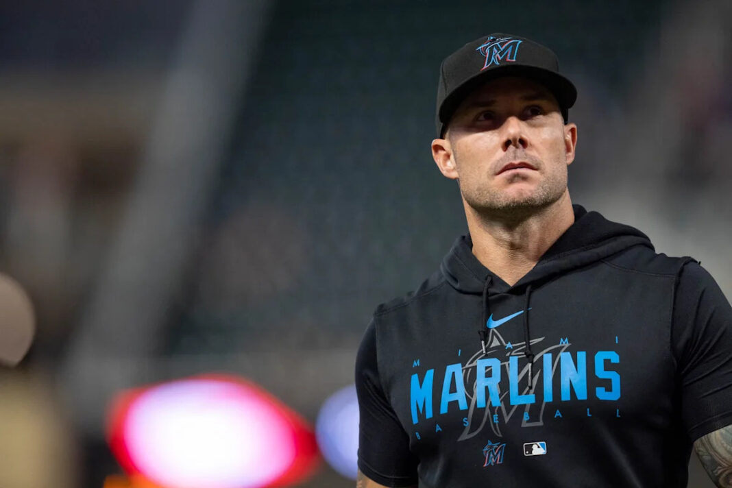 Texas Rangers Name Skip Schumaker as New Manager