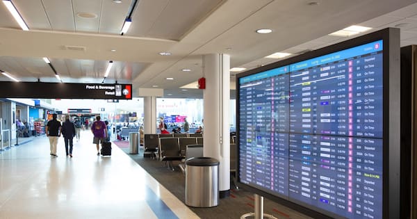 Passenger Attacks Two Teens with Fork on International Flight Passenger Attacks Two Teens with Fork on International Flight