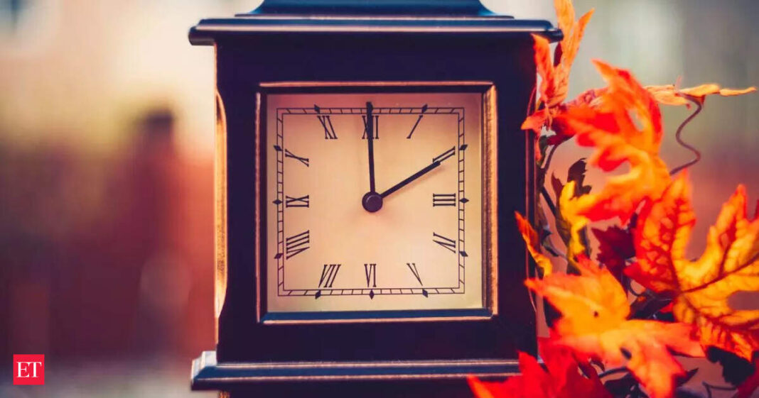 Did the Time Change Today? What You Need to Know About the End of Daylight Saving Time 2025