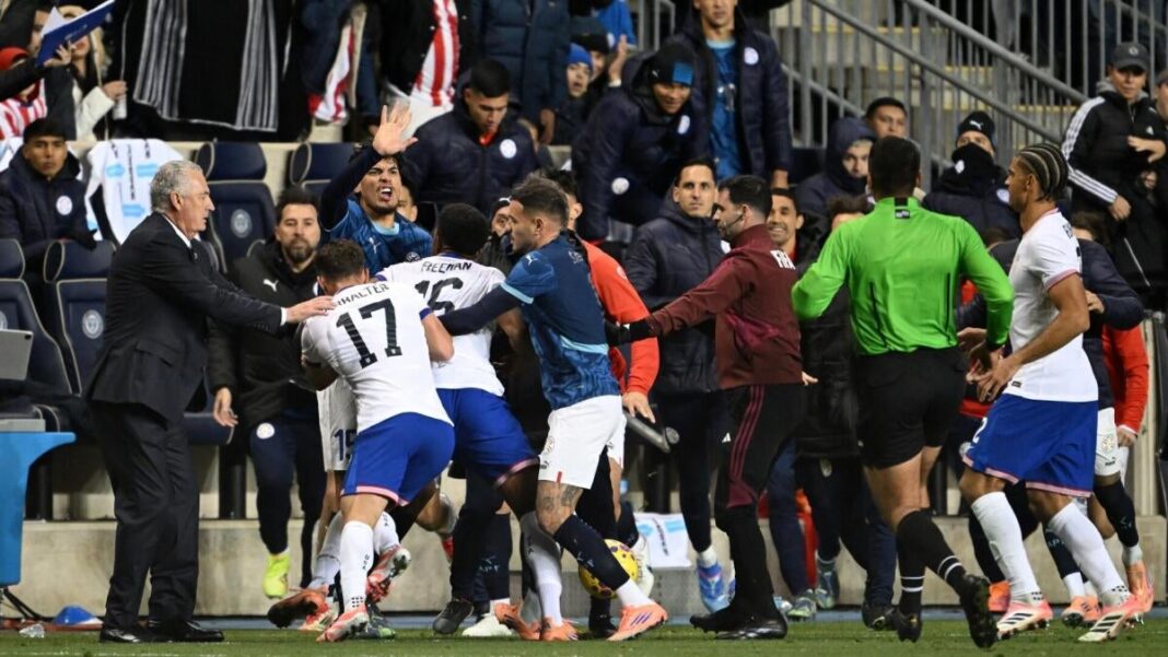 USMNT's Freeman and Paraguay's Gomez Clash Late in USA Soccer Victory