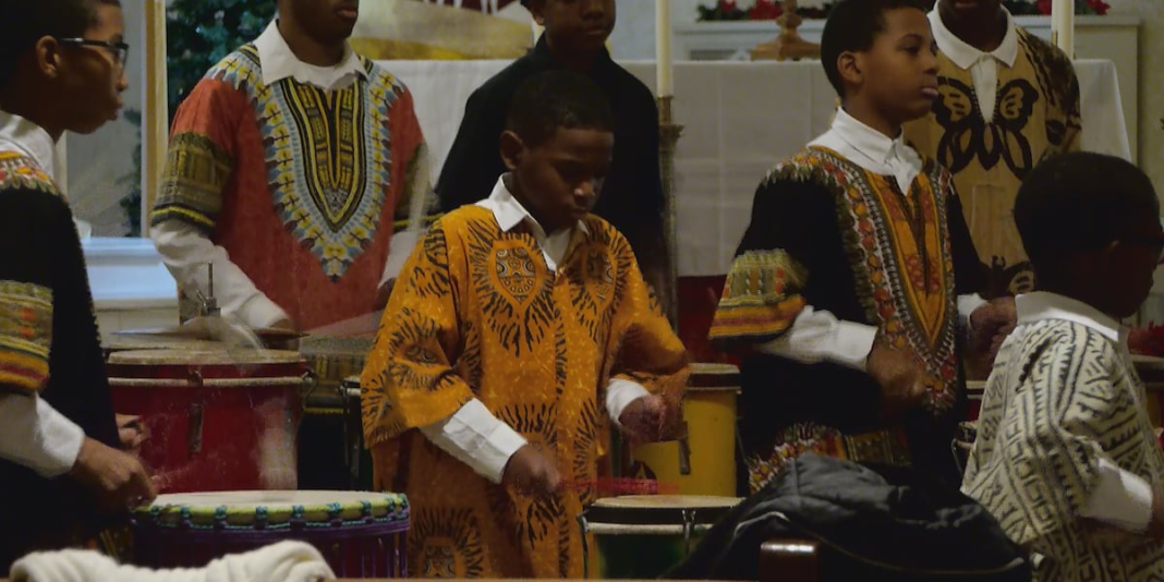Louisville Community Comes Together to Kick Off Kwanzaa Celebrations
