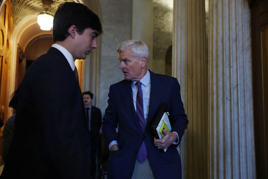 Key Republican Senator Advocates for Obamacare Fix Ahead of Rising Healthcare Premiums for Americans