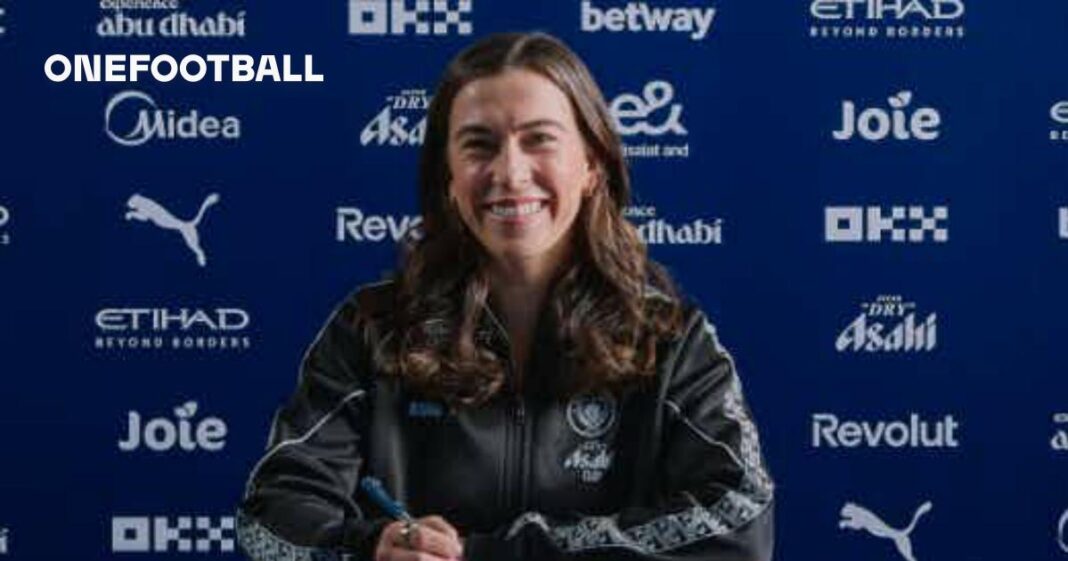 Manchester City Signs U.S. International Sam Coffey from Portland Thorns