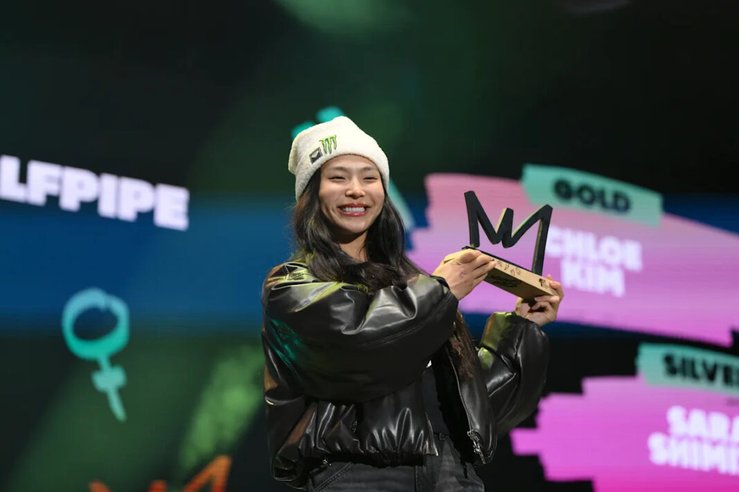 Chloe Kim, USA Snowboarder, Dislocates Shoulder Just Weeks Before Winter Olympics